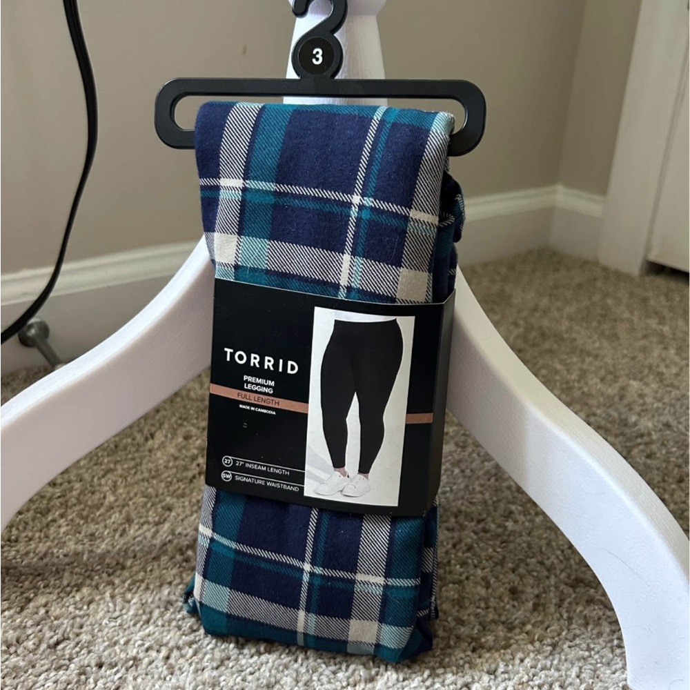 Torrid Teal and White Plaid Leggings